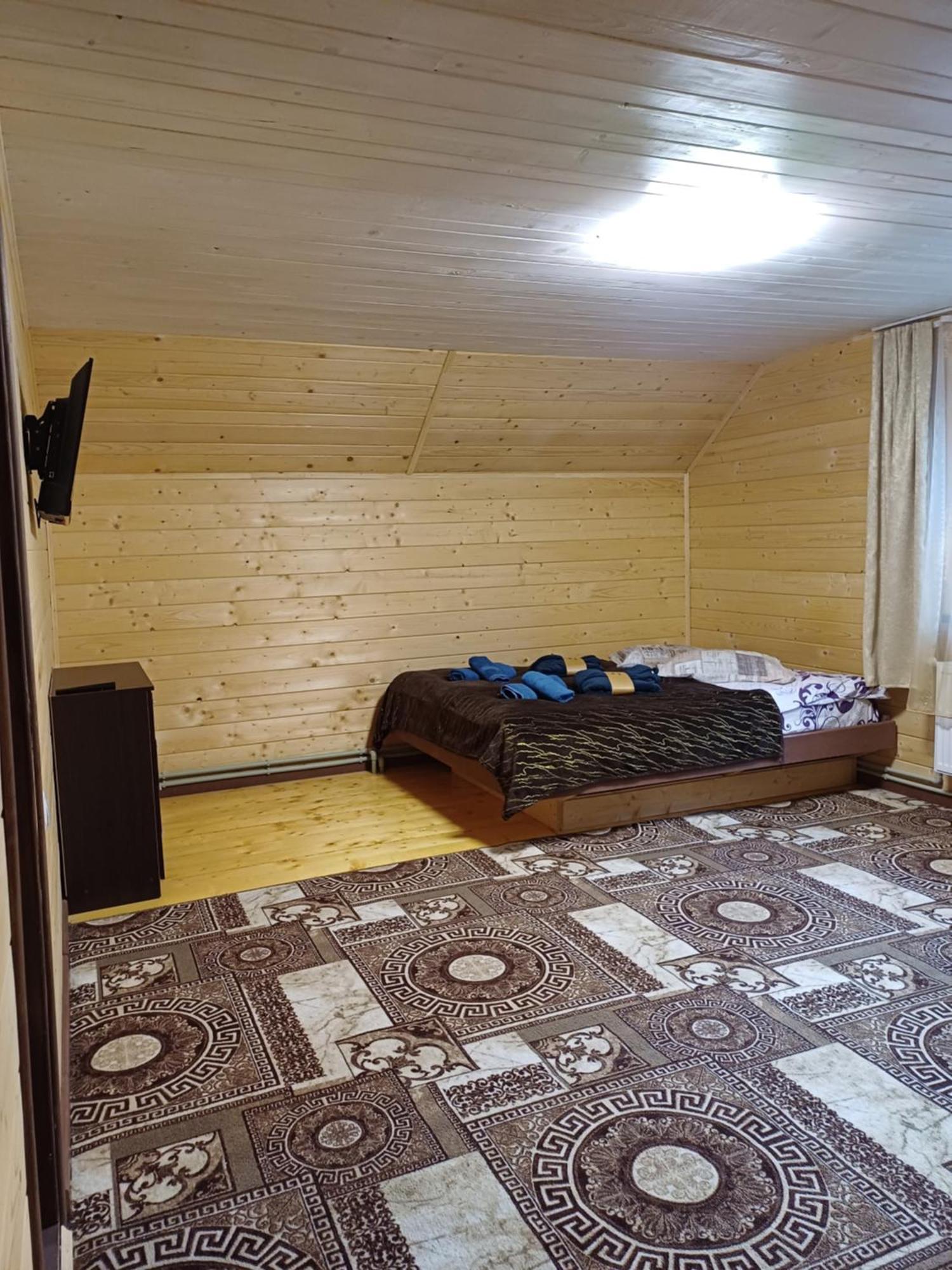 Карпатський Котедж Karpatian Cottage Vorokhta Quarto foto